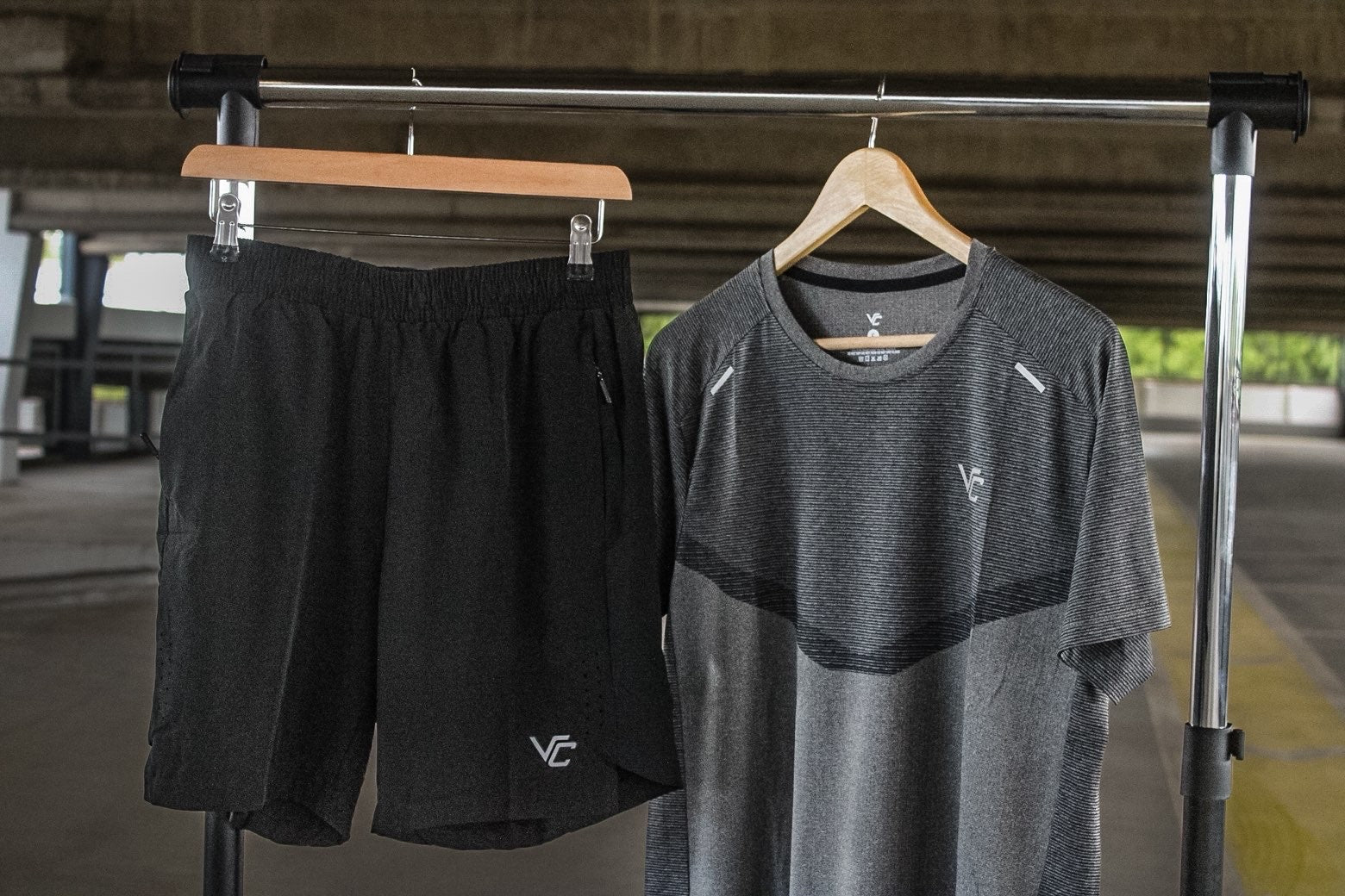 VC Essential Set ‘Grey/Black’